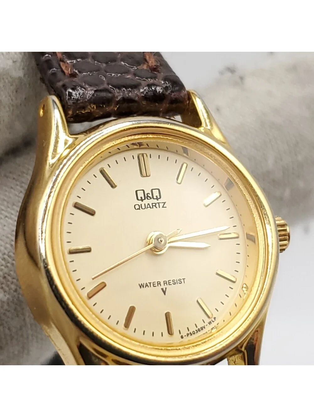 Vintage Citizen Q&Q Watch Women 23mm Gold Tone New Battery